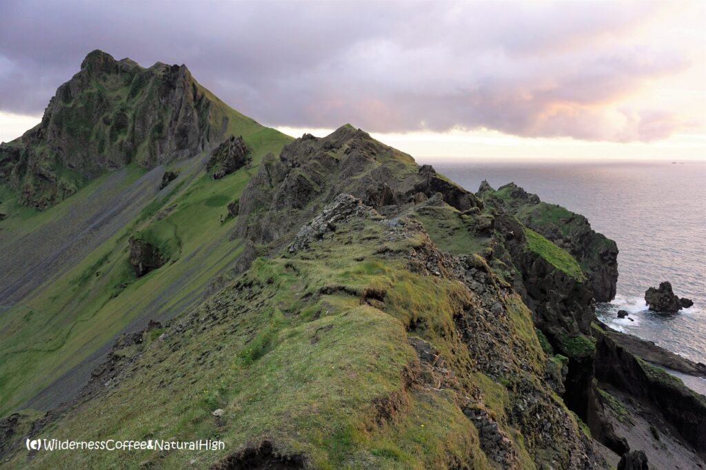 Eggjarnar ridge, Herjólfsdalur hike, Heimaey, Vestmannaeyjar, Iceland.