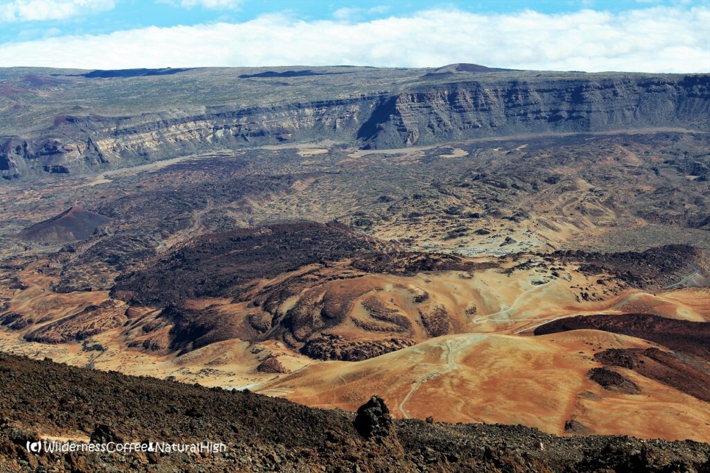 The giant Las Cañadas caldera Las Cañadas caldera, Pico del Teide, Tenerife, Canary Islands.