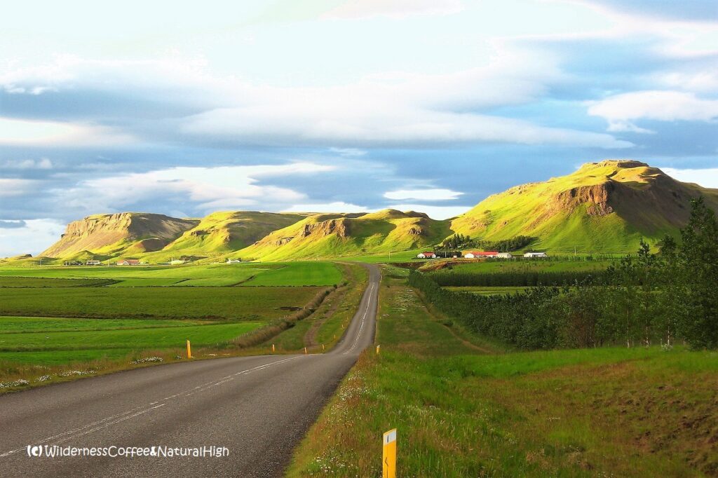 Road tripping in IJsland Road tripping, south coast, Iceland.