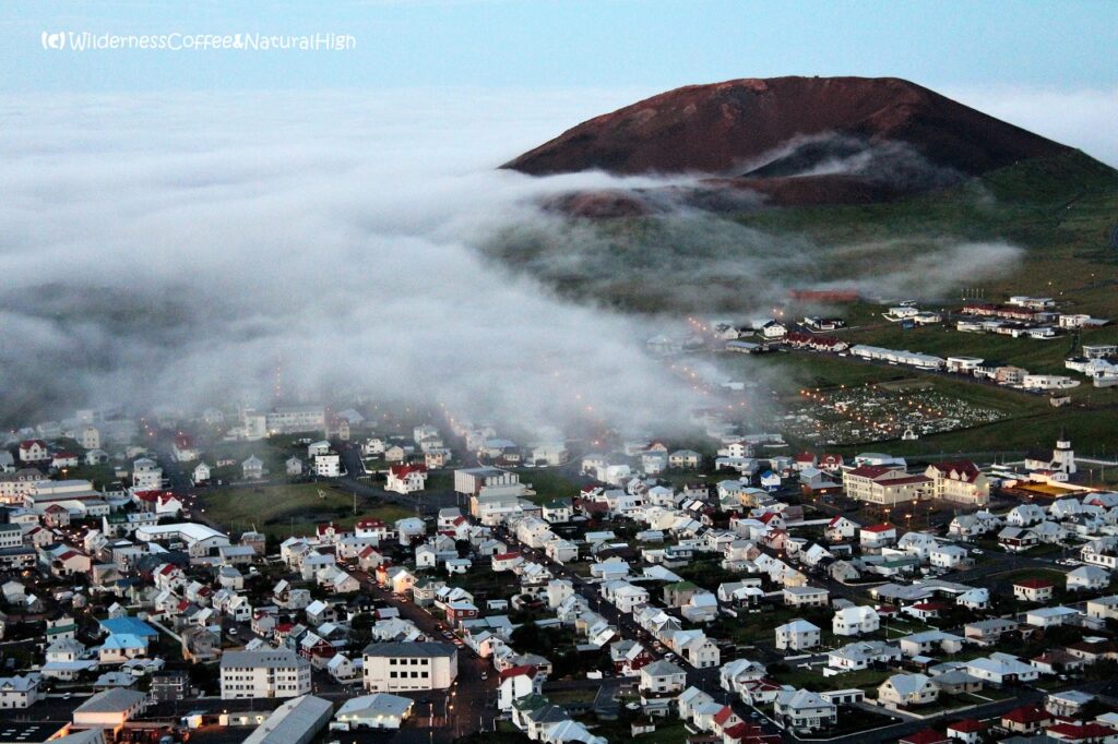 Dalalæða steaming over Eldfell Dalalæða fog steaming over Eldfell, Heimaey, Vestmannaeyjar, Iceland