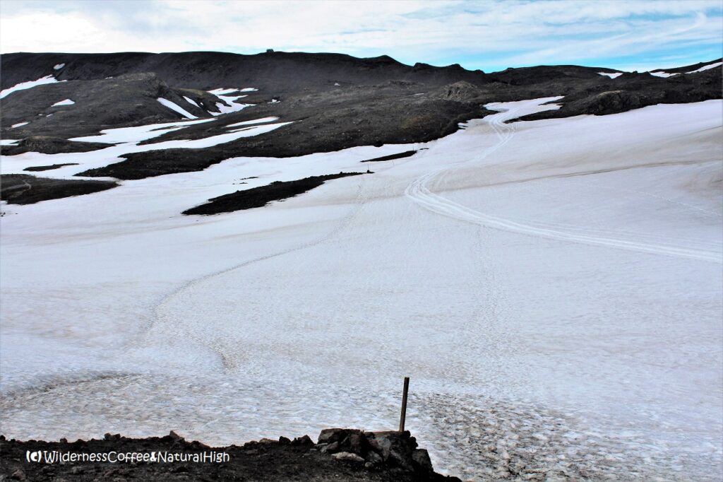 Snowfields near Fimmvörðuháls Snowfields on the Fimmvörðuháls hiking route, Iceland.