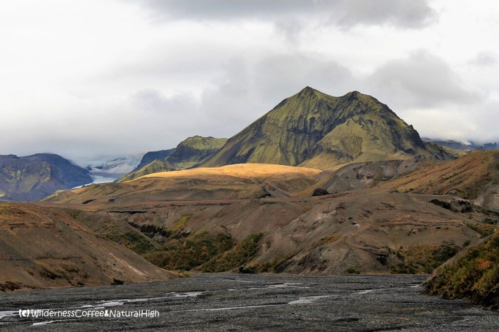 Rjúpnafell mountain Rjúpnafell mountain, Fimmvörðuháls hike, Thórsmörk, Iceland.