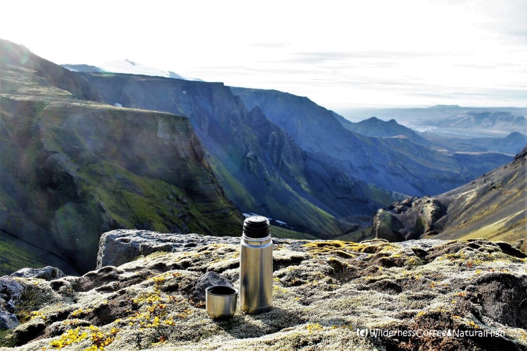 Wilderness Coffee at Morinsheiði Morinsheiði, Fimmvörðuháls hiking route, Thórsmörk, Iceland.
