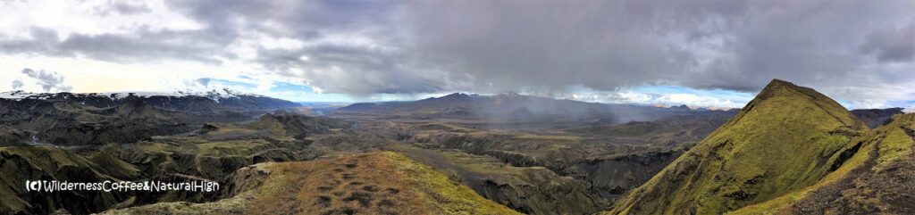 Rjúpnafell grand panoramic view Panoramic view from the top of Rjúpnafell, Thórsmörk, Iceland.