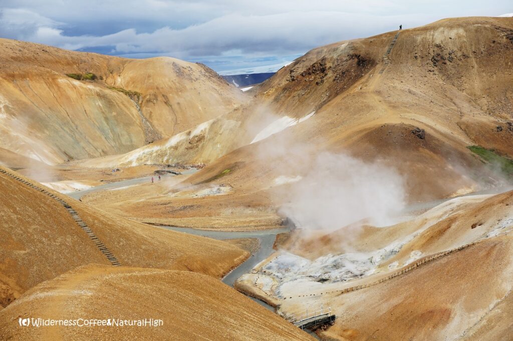 Muddy ridges, Hveradalir hot spring valley, Kerlingarfjöll, Iceland.